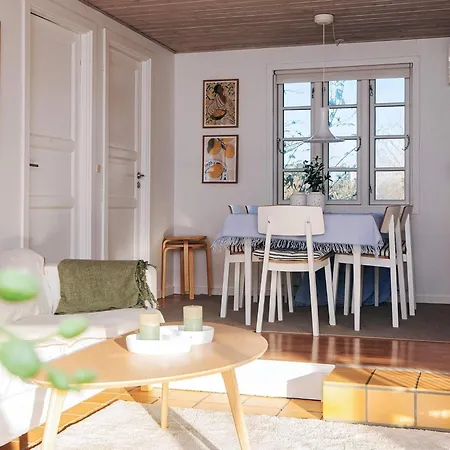 Hébergement de vacances 6 Person In *